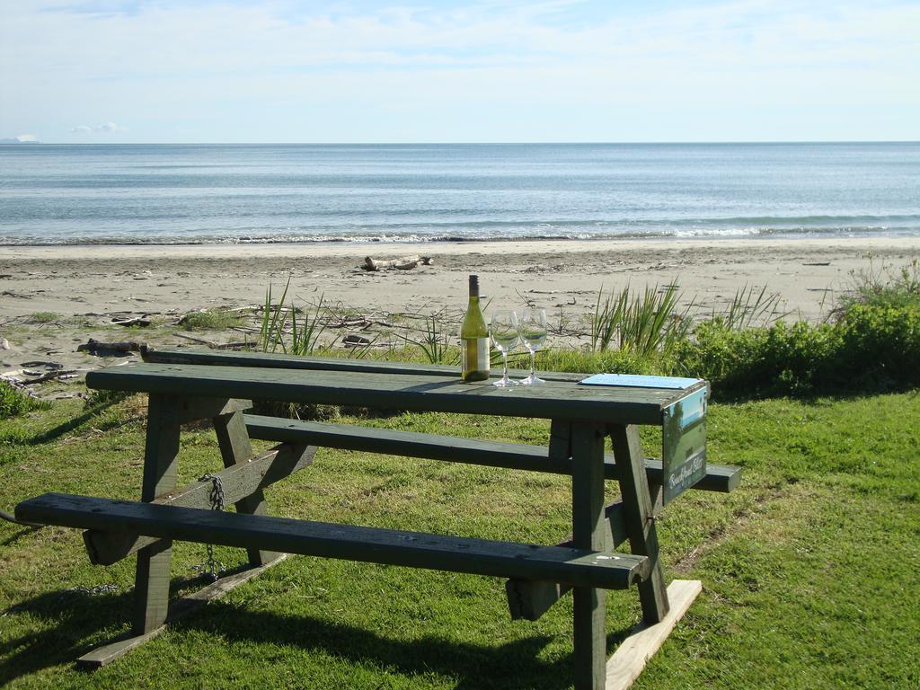 Beachfront Bliss Ohope Екстер'єр фото